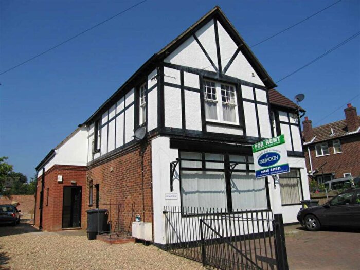 2 Bedroom Apartment To Rent In Gun House, Gun Lane, Knebworth, SG3