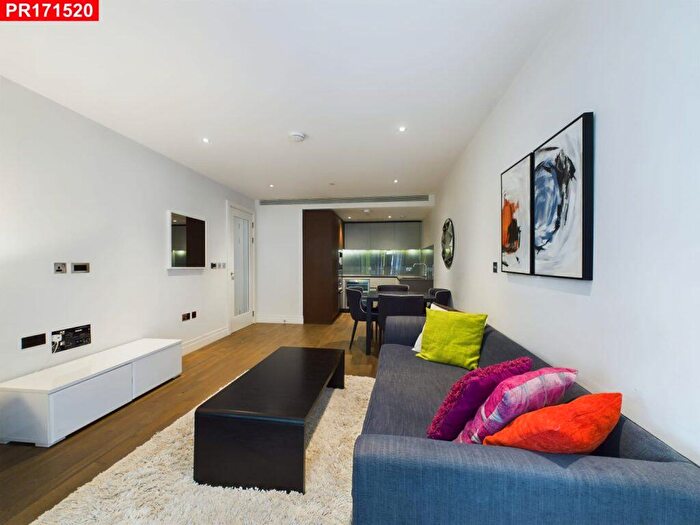 2 Bedroom Flat To Rent In Nine Elms Lane, Nine Elms, – Bedrooms Flat, SW11