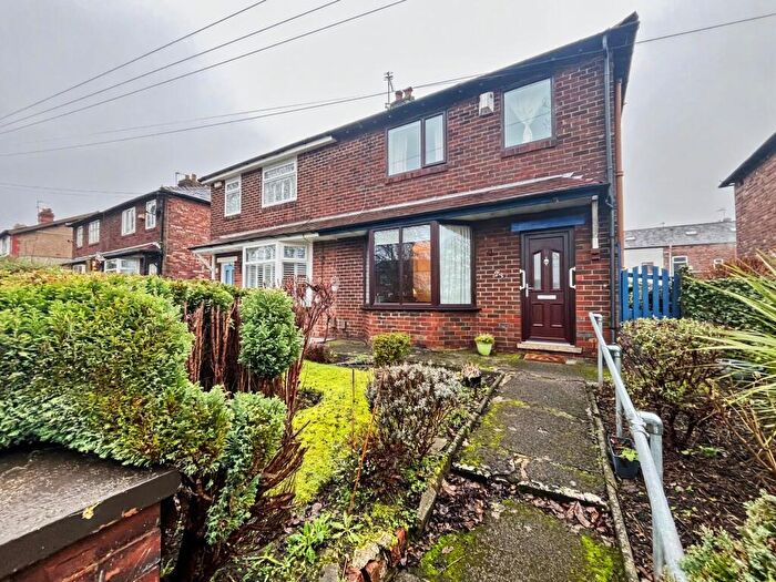 3 Bedroom Semi-Detached House For Sale In Sefton Street, Whitefield, M45