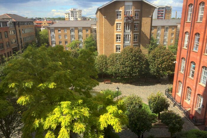 1 Bedroom Flat To Rent In Fairfield Road, Bow E3