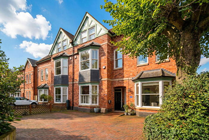 4 Bedroom Town House For Sale In Sherbourne Road, Acocks Green, B27