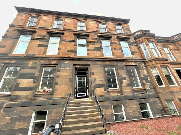 Flat To Rent In Hillhead Street Flat, G12