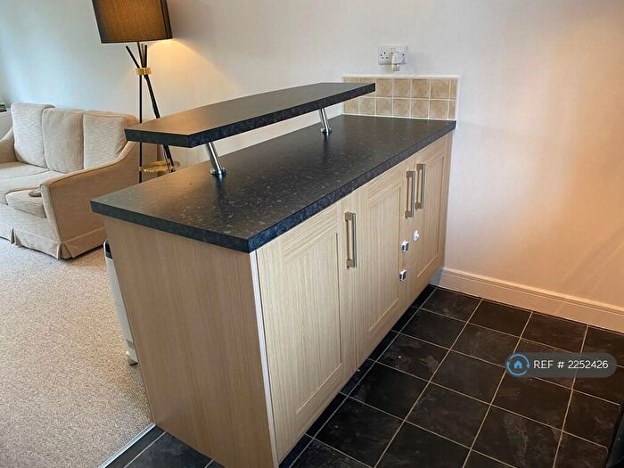 2 Bedroom Flat To Rent In Barley Leaze, Chippenham, SN14