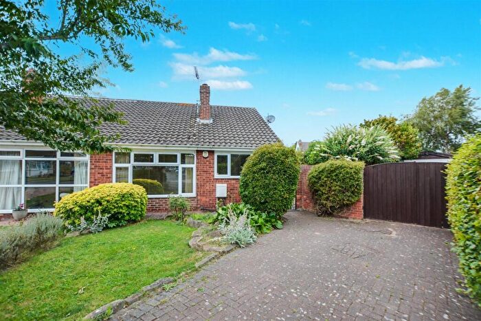 2 Bedroom Semi-Detached Bungalow For Sale In Thoresby Crescent, Draycott, DE72