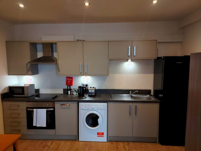 Studio To Rent In Holderness Road, Hull, HU9