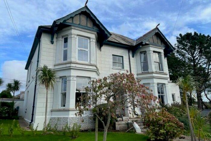 1 Bedroom Flat To Rent In Bodmin Road, Truro, TR1