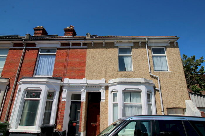 5 Bedroom Terraced House To Rent In Harold Road, Southsea, PO4