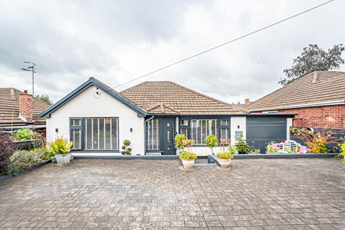 2 Bedroom Detached Bungalow For Sale In Brendon Drive, Kimberley, NG16