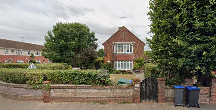 4 Bedroom Detached House For Sale In Roedean Road, Worthing, West Sussex, BN13