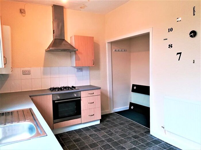 2 Bedroom Flat For Sale In Manchester Road, Tyldesley, Manchester, M29