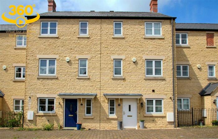 3 Bedroom Terraced House To Rent In Oakmead, Madley Park, Witney, Oxfordshire, OX28