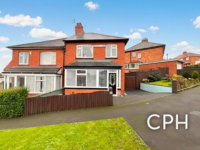 3 Bedroom Semi Detached House For Sale In Prospect Park, Scarborough, YO12