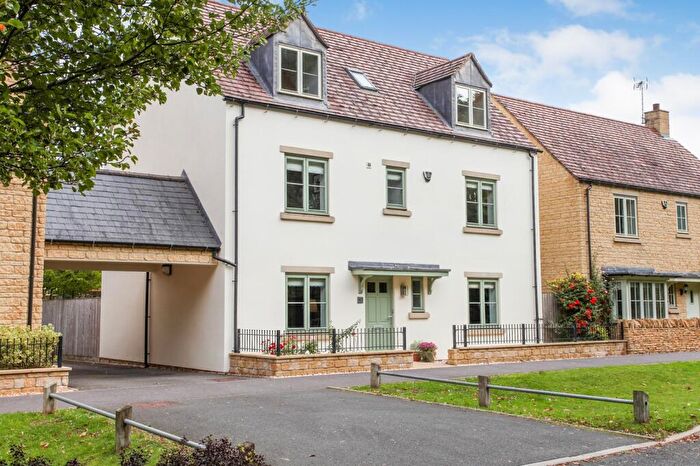 5 Bedroom Detached House For Sale In Summers Way, Moreton-in-Marsh, Gloucestershire., GL56