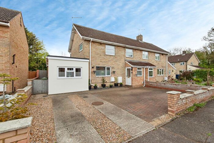 4 Bedroom Semi Detached House For Sale In Barrons Green, Shepreth, Royston, SG8