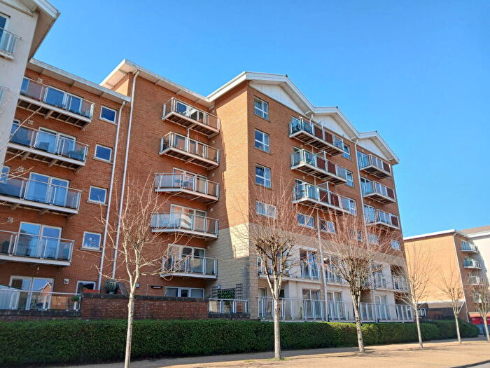 1 Bedroom Apartment For Sale In Chandlery Way, Cardiff, CF10
