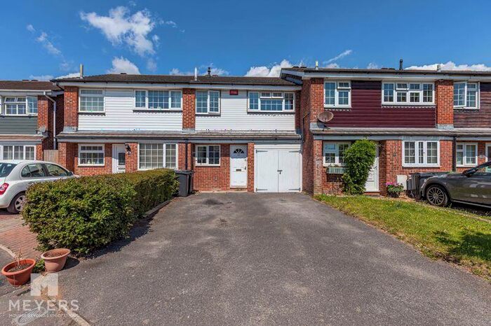 3 Bedroom Terraced House To Rent In Ampfield Road, Bournemouth, BH8