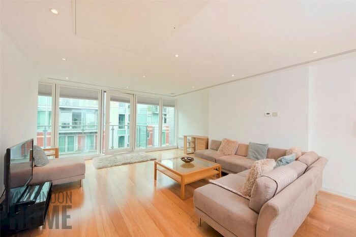 2 Bedroom Flat To Rent In Albert Embankment, Lambeth, London, SE1
