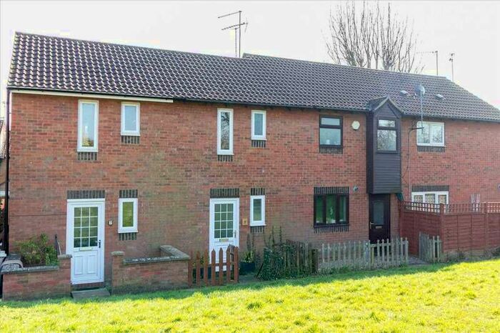 1 Bedroom Terraced House To Rent In Welbeck Court, Kettering, Kettering, NN15