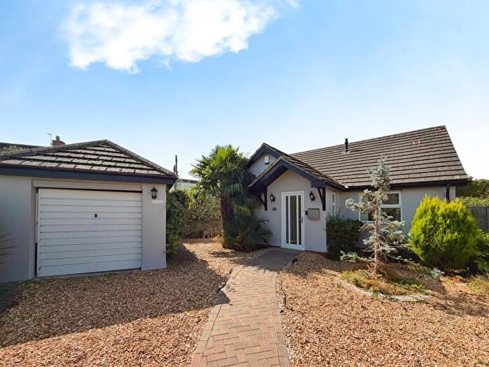 3 Bedroom Property To Rent In Gordano Gardens, Easton-In-Gordano, Bristol, BS20