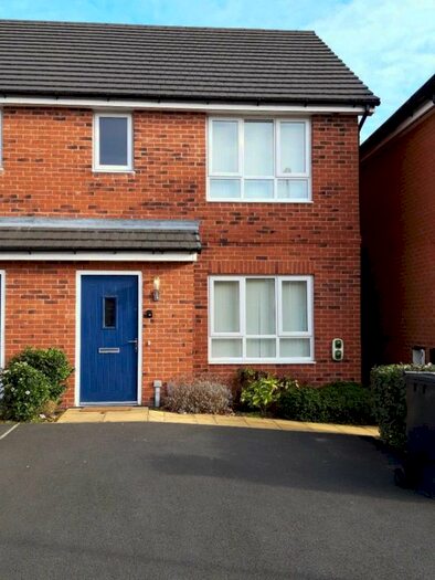 3 Bedroom Property To Rent In Lintott Gardens, Warrington, WA1