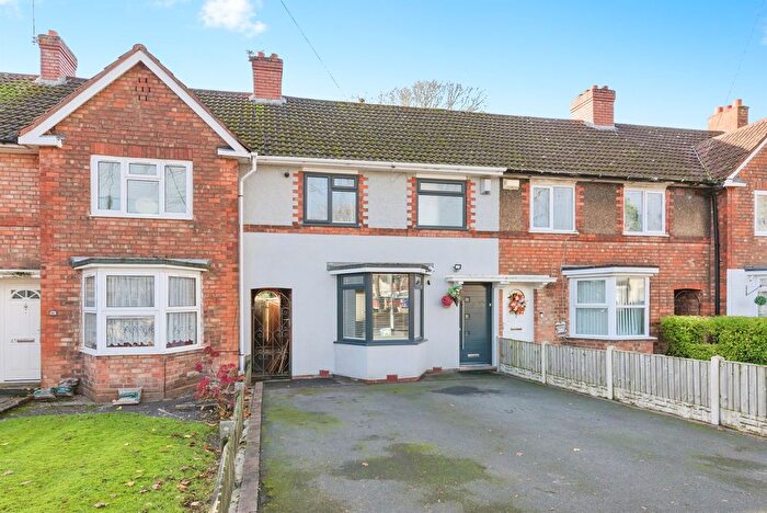 3 Bedroom Semi Detached House For Sale In Tedbury Crescent, Birmingham, B23