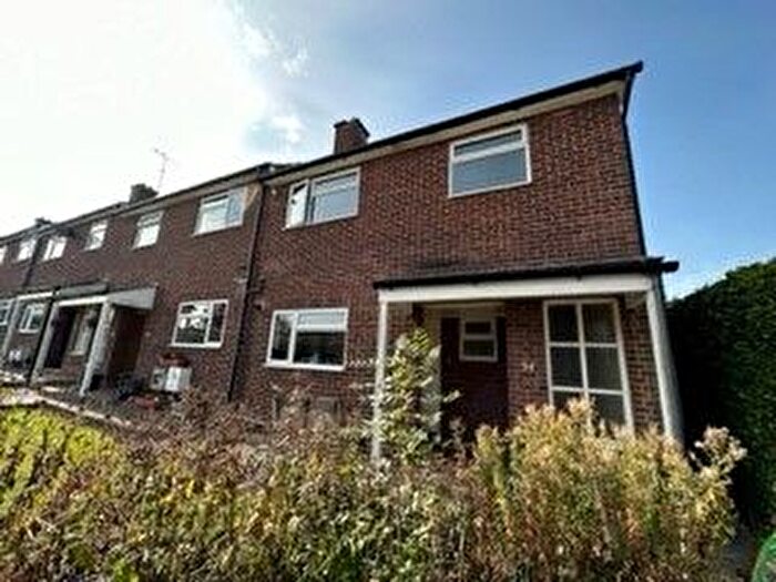 1 Bedroom Maisonette To Rent In Augustine Way, Chelmsford, CM3