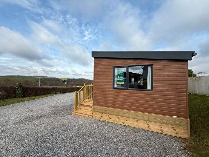 2 Bedroom Park Home For Sale In Springfield Retreat, EX6