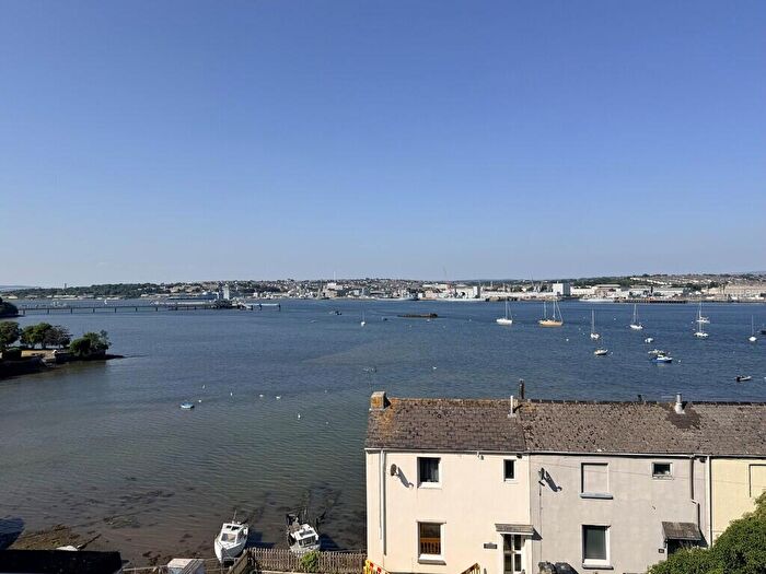 2 Bedroom Flat To Rent In Fore Street, Torpoint, PL11