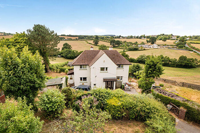 3 Bedroom House For Sale In Tedburn St. Mary, Exeter, EX6