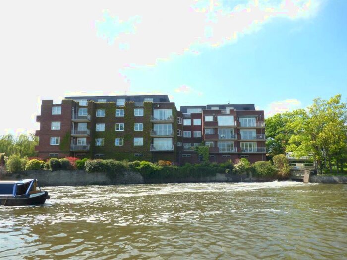 3 Bedroom Apartment To Rent In Lucys Mill, Mill Lane, Stratford Upon Avon, CV37