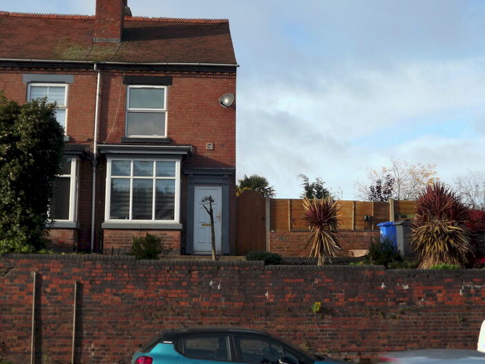2 Bedroom House To Rent In Main Street, Stapenhill, Burton On Trent., DE15