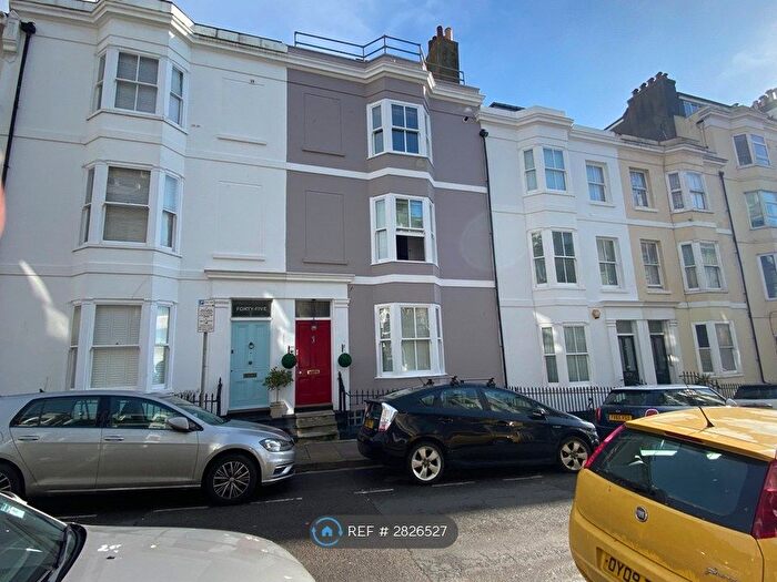 1 Bedroom Flat To Rent In Garden Devoshire Place, Brighton, BN2