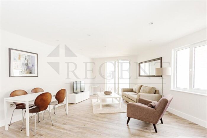 2 Bedroom Maisonette To Rent In Willow Court, Kingston Upon Thames, KT1