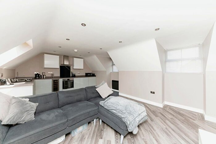 1 Bedroom Flat To Rent In Liberty Lane, Hull, HU1