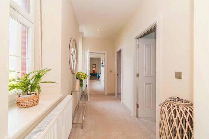 2 Bedroom Retirement Property For Sale In James Lind Avenue, Gosport, PO12