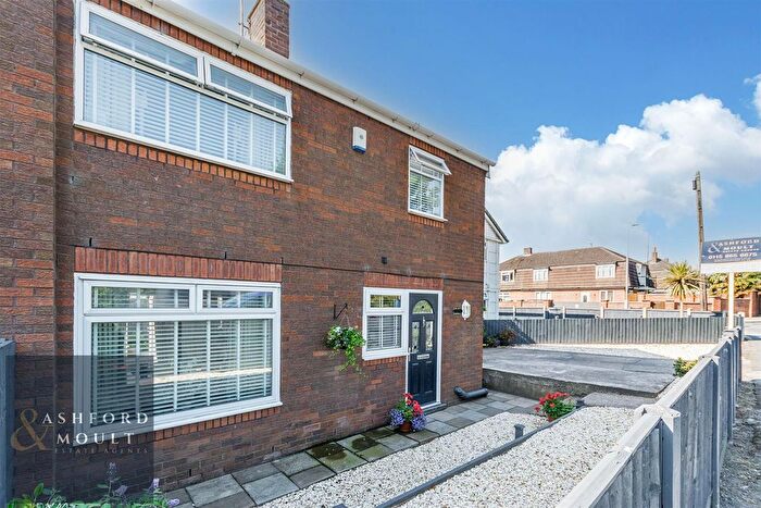 3 Bedroom Semi-detached House For Sale In Park Road, Calverton, Nottingham, NG14