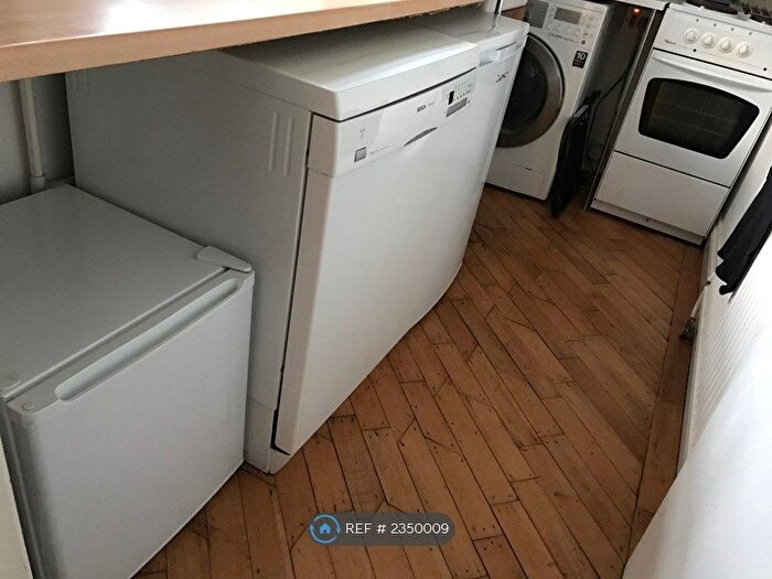 1 Bedroom Flat To Rent In Victoria Walk, Bristol, BS6