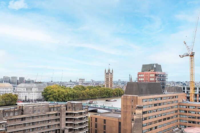 2 Bedroom Flat For Sale In Black Prince Road, London, SE1