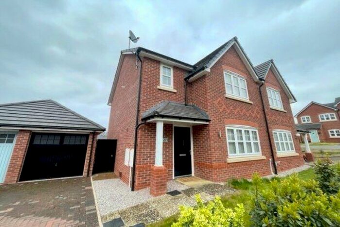 3 Bedroom Property To Rent In Gernant, Colwyn Bay, LL29