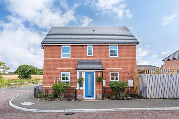 3 Bedroom Detached House For Sale In Potters Way, Morpeth, NE61