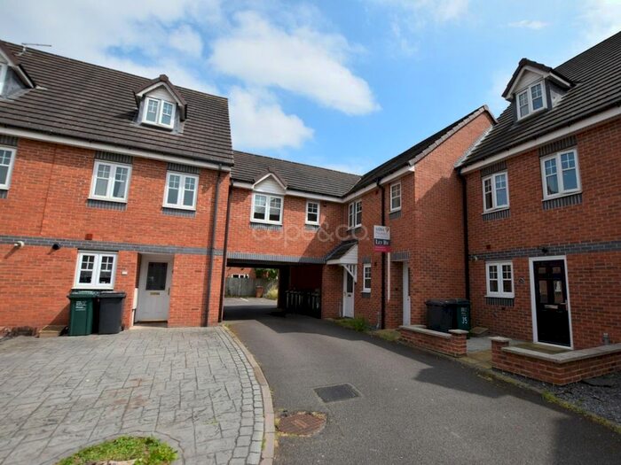 1 Bedroom Flat To Rent In Clyde Street, Hilton, Derby, Derbyshire, DE65