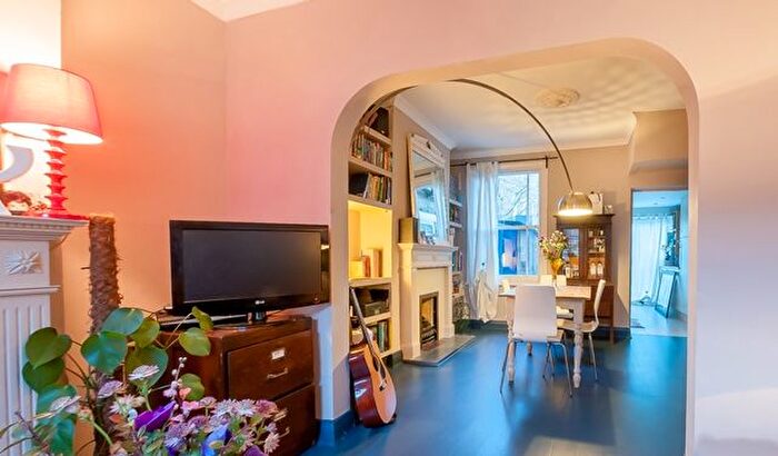 2 Bedroom Terraced House To Rent In Caird Street, London, W10