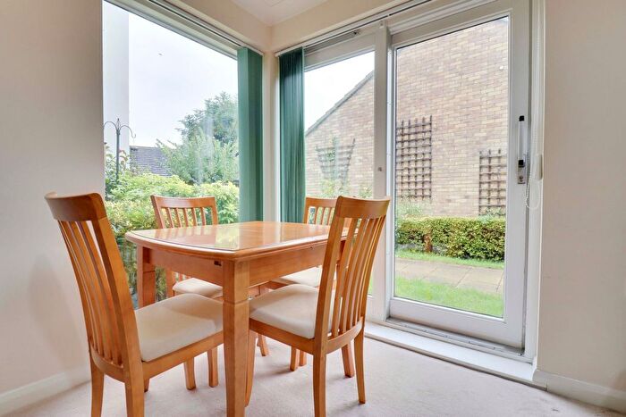 1 Bedroom Flat For Sale In High Wych Road, Sawbridgeworth, CM21
