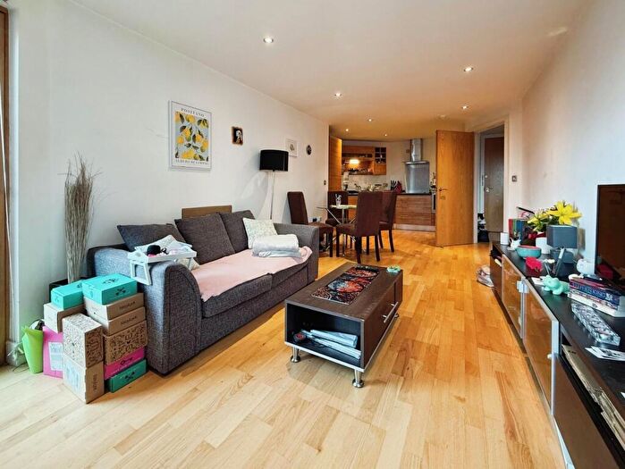 1 Bedroom Flat To Rent In McClintock House, The Boulevard, Leeds, West Yorkshire, LS10