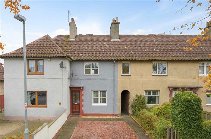 2 Bedroom Terraced House For Sale In Queensferry Road, Rosyth, KY11