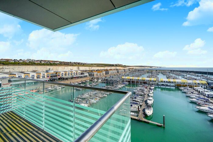 2 Bedroom Apartment To Rent In Sirius, The Boardwalk, BN2