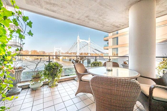 4 Bedroom Flat To Rent In Waterside Point, Anhalt Road, London, SW11