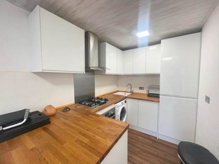 1 Bedroom House To Rent In Beckton, London, E6