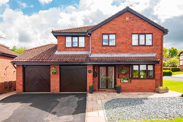 4 Bedroom Detached House For Sale In Dale View, Chorley, PR7
