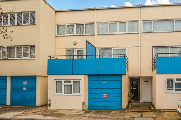4 Bedroom Terraced House For Sale In Glamorgan Close, Mitcham, CR4